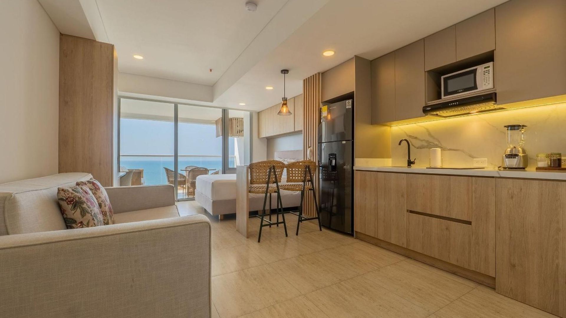 15th Floor Con Vista Mar Y Piscina Cb1511 *