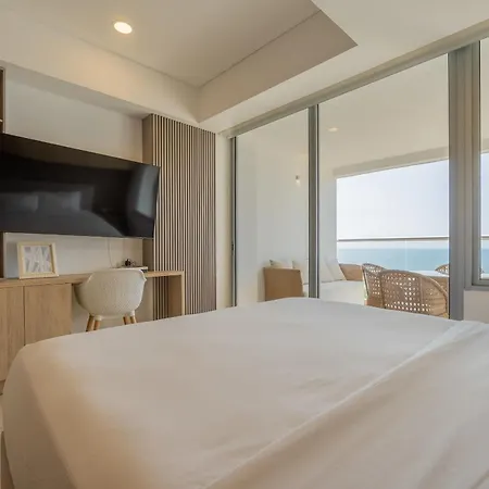 Apartamento 15th Floor Con Vista Mar Y Piscina Cb1511