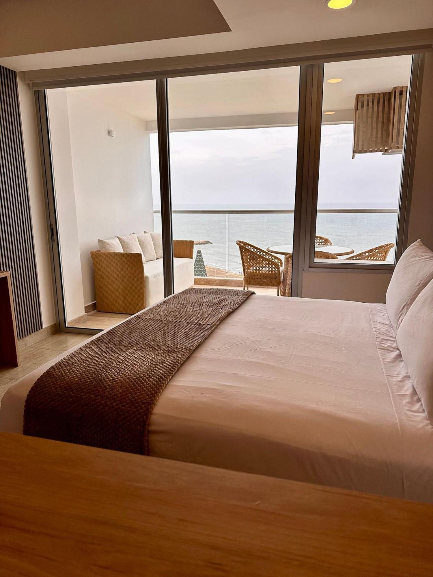 Apartasuite Moderna Vista Al Mar Wifi Piscina Cartagena
