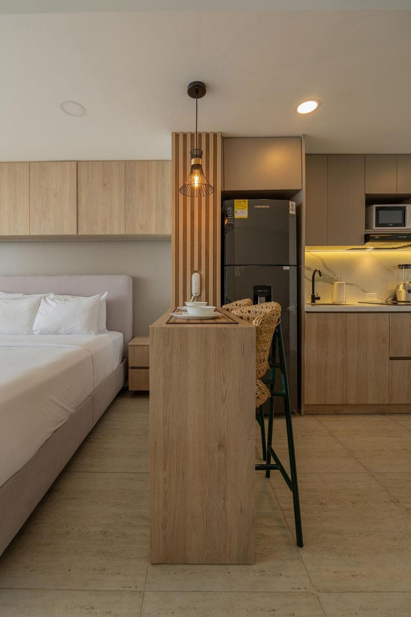 15th Floor Con Vista Mar Y Piscina Cb1511